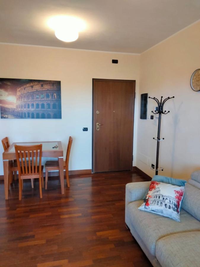Casa Di Cesare Apartment Фиумичино Екстериор снимка