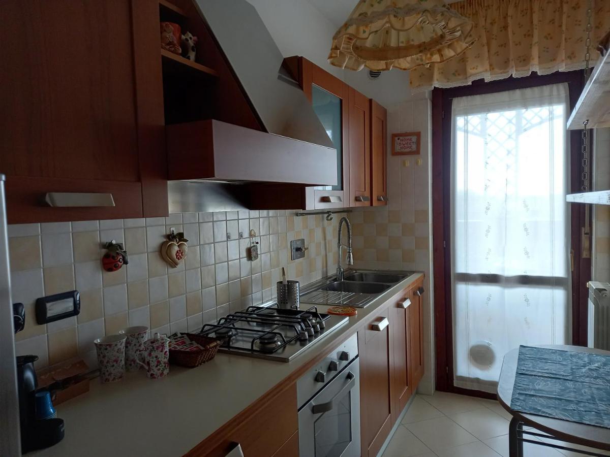 Casa Di Cesare Apartment Фиумичино Екстериор снимка