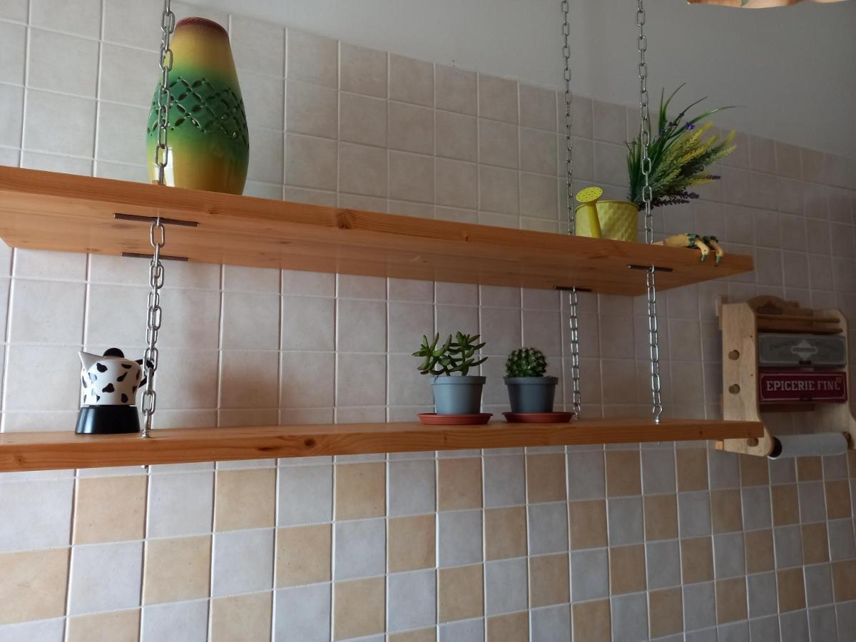 Casa Di Cesare Apartment Фиумичино Екстериор снимка