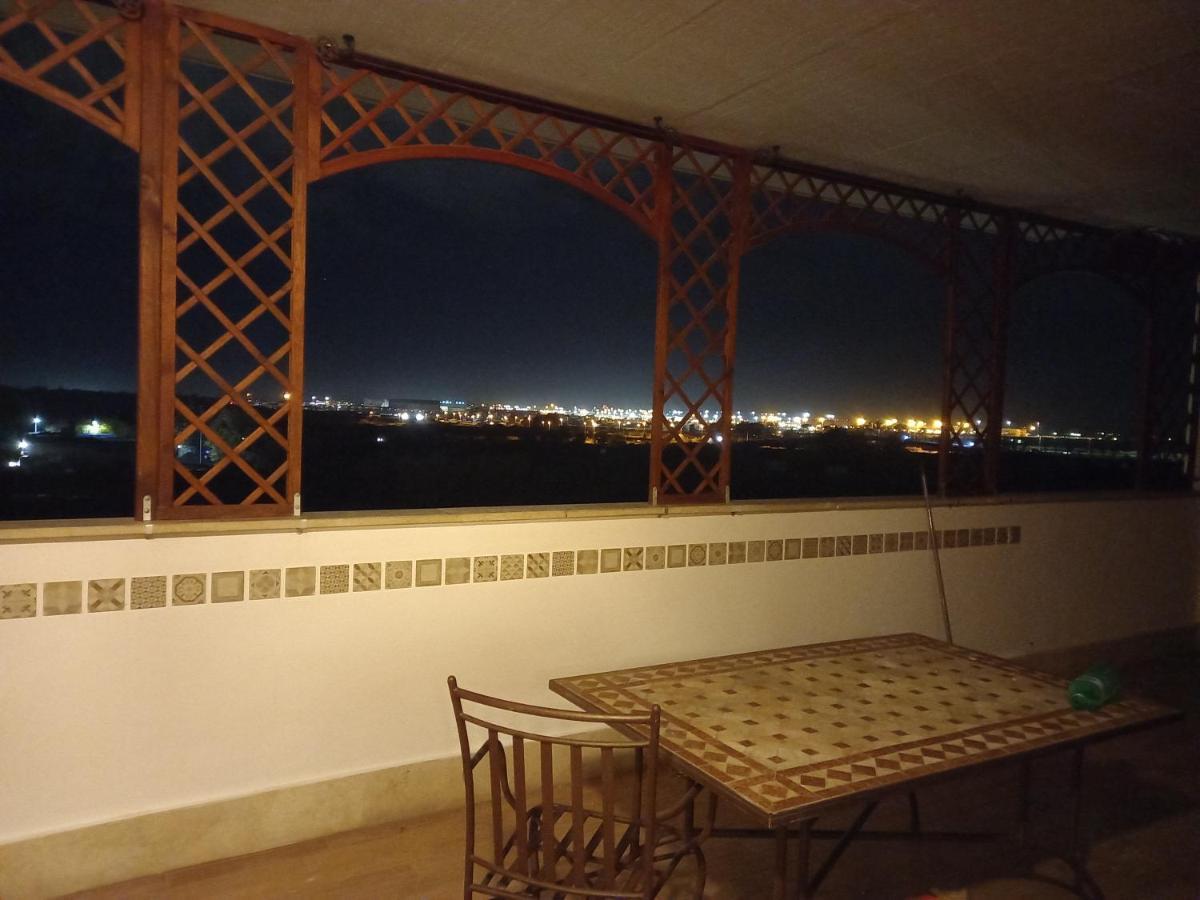Casa Di Cesare Apartment Фиумичино Екстериор снимка